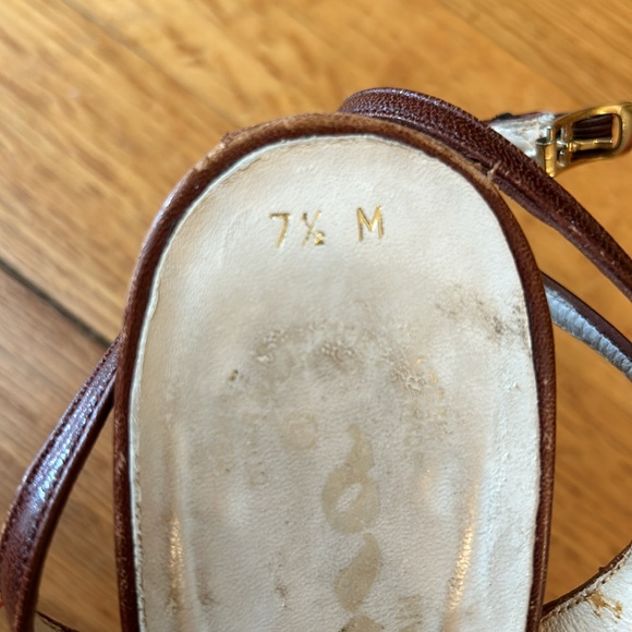 Nina leather woven sling back shoe. Size 7 1/2 M - Picture 4 of 6